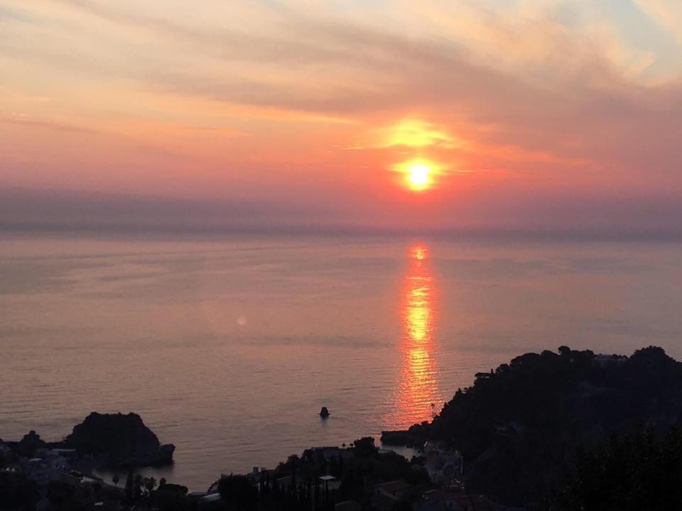 Bed and Breakfast Blue Sky House Taormina Exterior foto