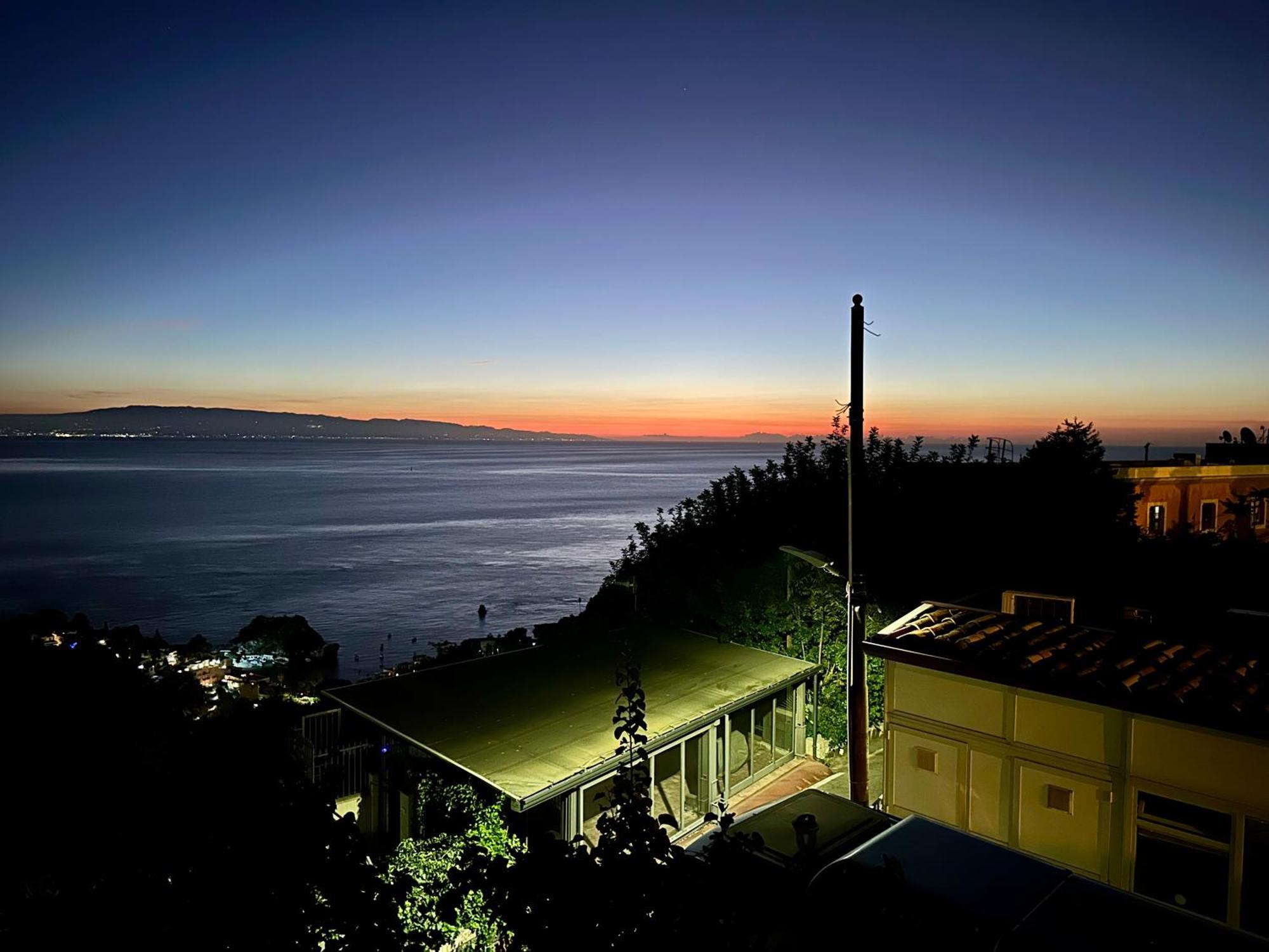 Bed and Breakfast Blue Sky House Taormina Exterior foto
